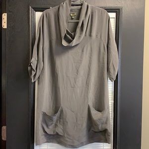 Anthropologie size 6 tunic
